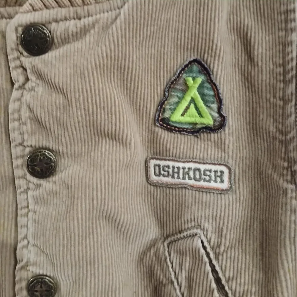 OshKosh tan corduroy bomber jacket zipper snaps navy hood patch 2T classic basic